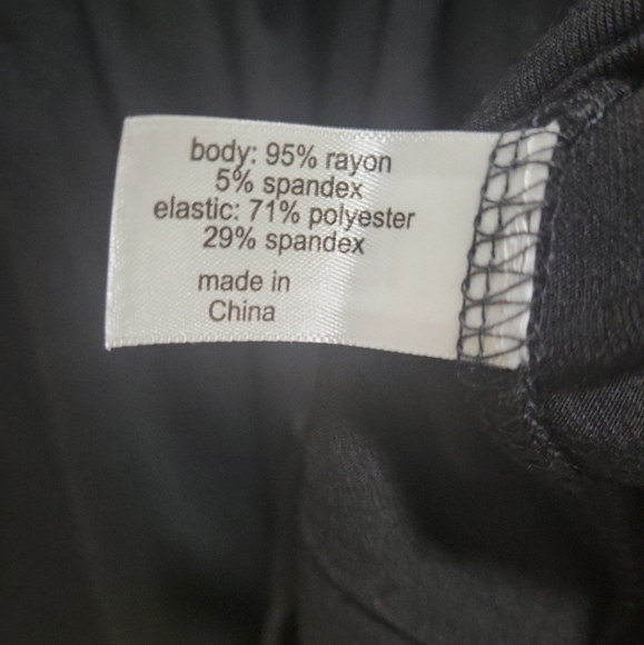 Lane Bryant Plus Size Fitted Blouson-Sleeve Smocked Peplum Top - Picture 5 of 7